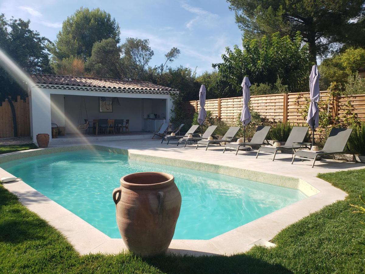 مبيت وإفطار Éguilles La Bastide D'Alix المظهر الخارجي الصورة